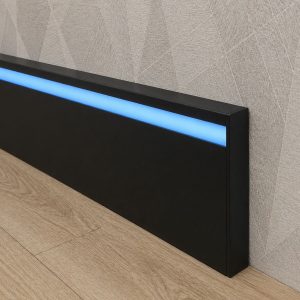 Чорний накладний алюмінієвий плінтус з LED-підсвіткою AlumForYou В-478B. Висота 78 мм.