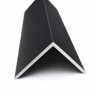 Алюмінієвий чорний рівносторонній кут 40×40×1.5. Довжина 3,0 м.